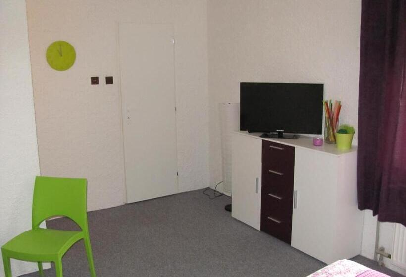 پانسیون Penzion Muraty