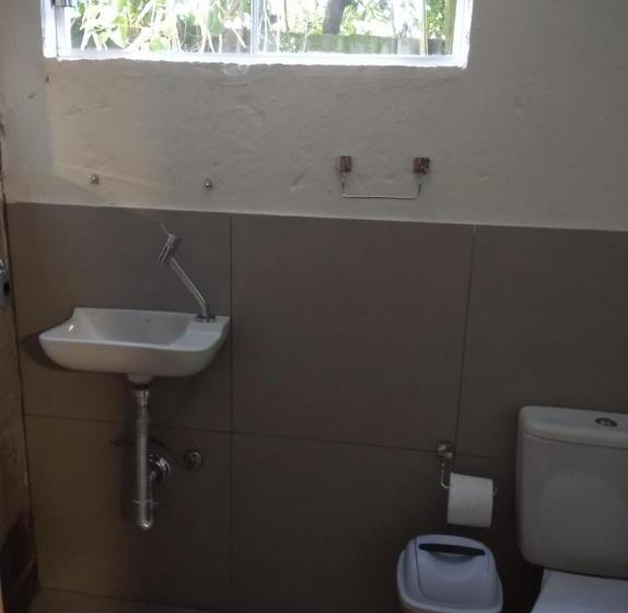 膳宿费 Pousada Casa Das Flores