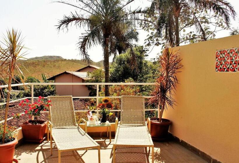 膳宿费 Pousada Casa Das Flores