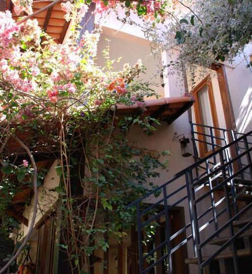 膳宿费 Pousada Casa Das Flores