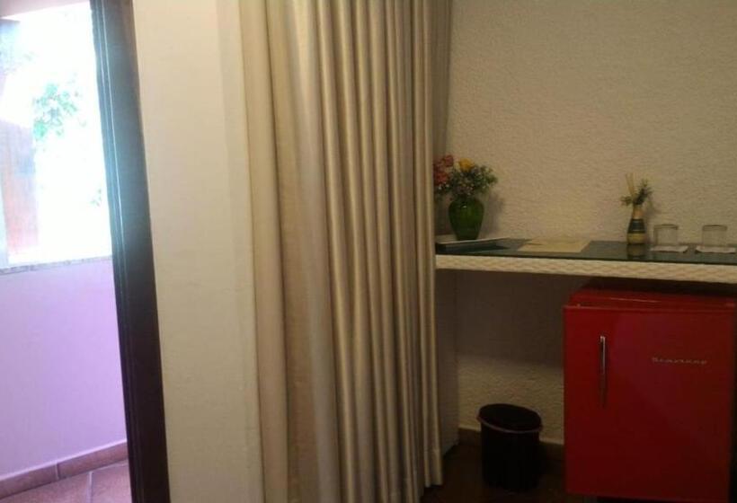 膳宿费 Pousada Casa Das Flores