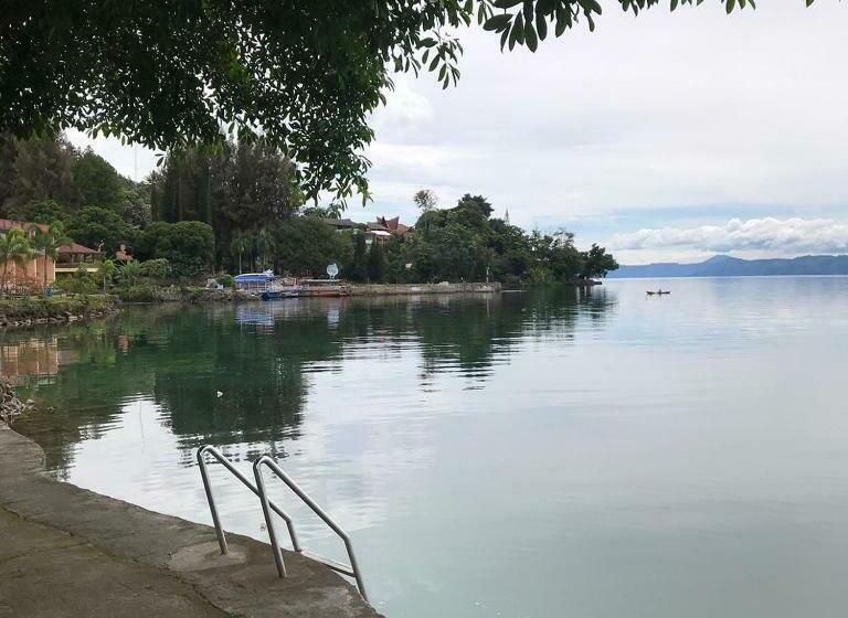 پانسیون Romlan