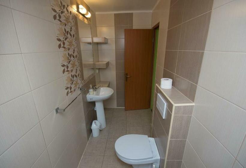 펜션 Sziklakert Fogadó