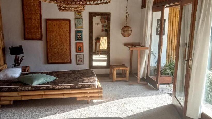 פנסיון Tanjungan