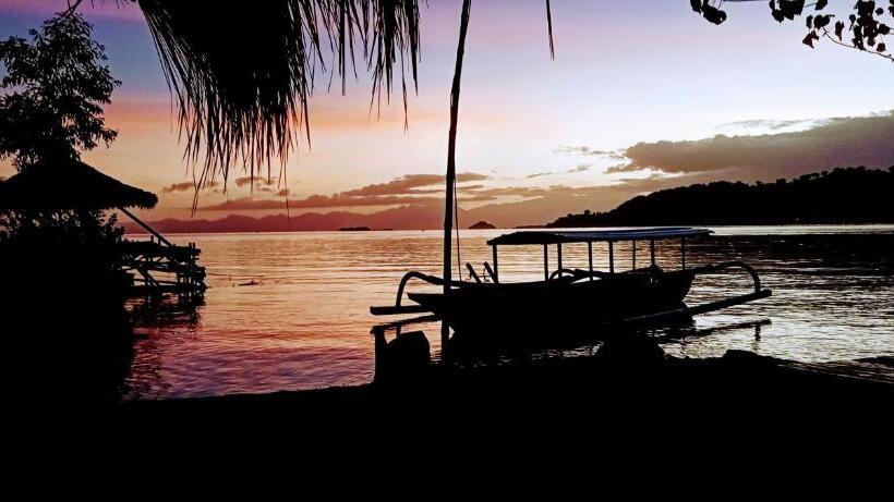 פנסיון Tanjungan