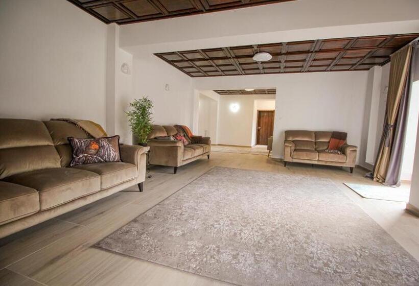 פנסיון Vila Smaranda