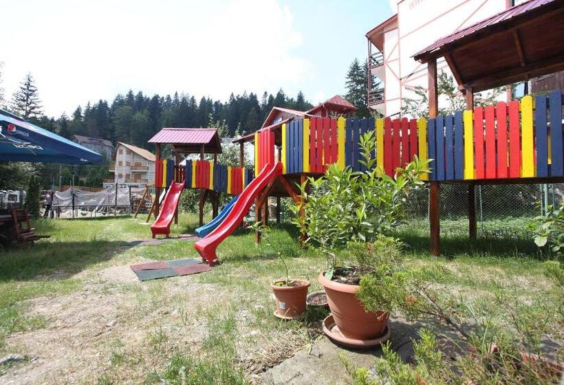 פנסיון Vila Smaranda