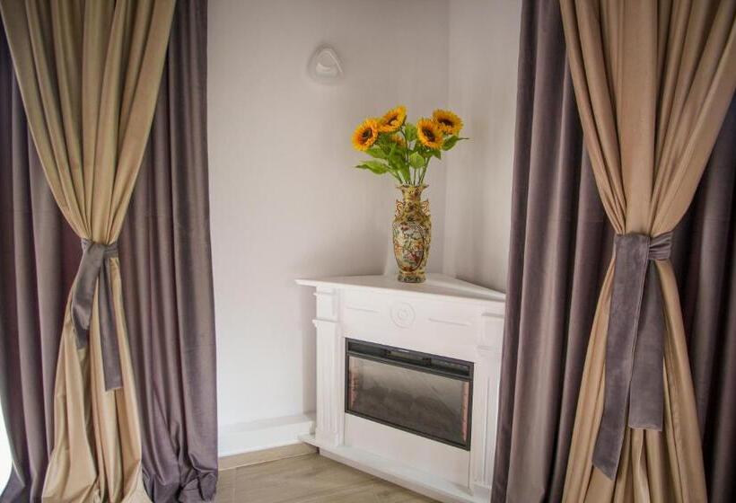 פנסיון Vila Smaranda