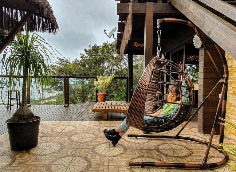 Albergue Explorer   Hostel