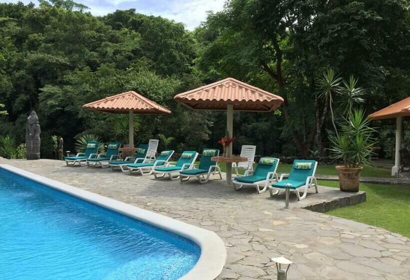 리조트 Cabanas Rio Encantado