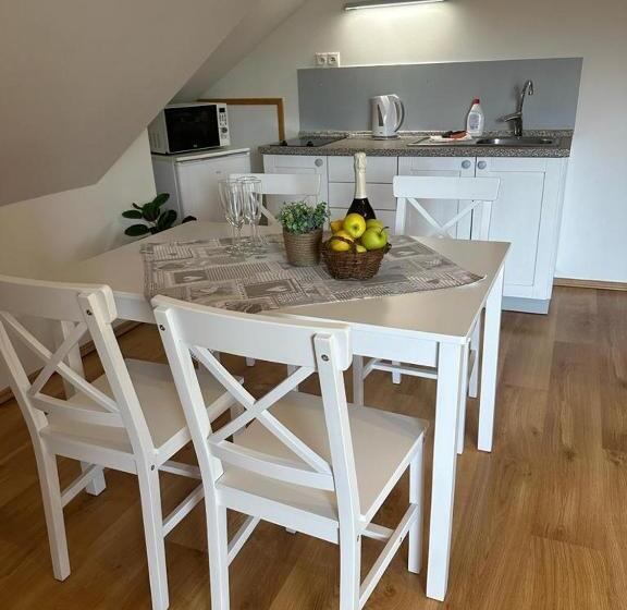 리조트 Chaty A Apartmány Kúria Na Táľoch, Tále Chopok Juh