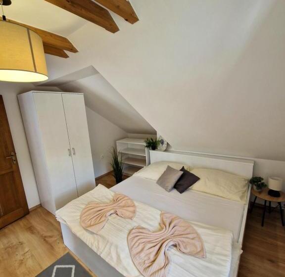 리조트 Chaty A Apartmány Kúria Na Táľoch, Tále Chopok Juh