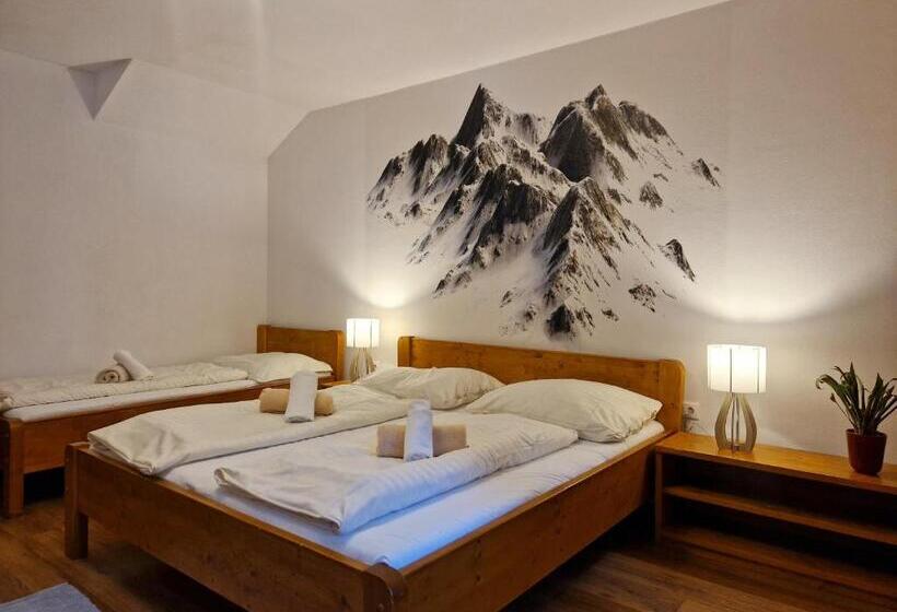 리조트 Chaty A Apartmány Kúria Na Táľoch, Tále Chopok Juh