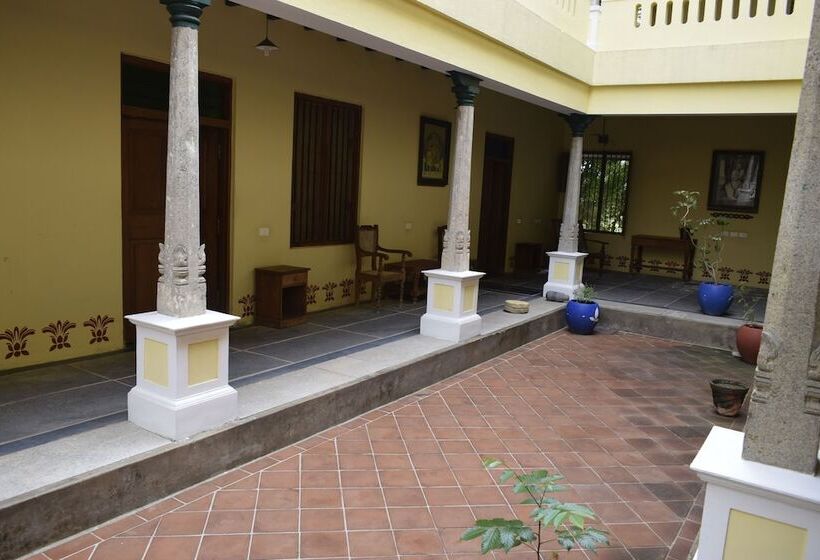 Курорт Lakshmi Vilas