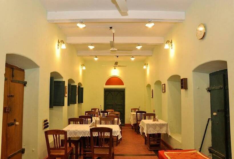 Курорт Lakshmi Vilas