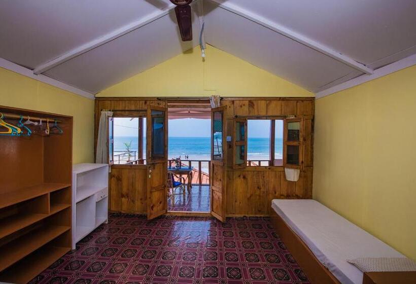 منتجع Om Sai Beach Huts