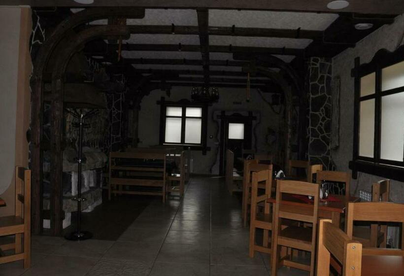 Strelec Hotel Complex