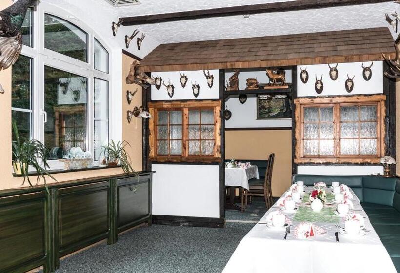 Waldhotel Dietrichsmühle