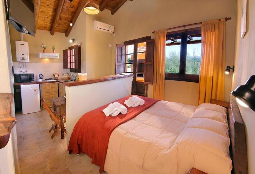 ユースホステル Cabañas La Matera