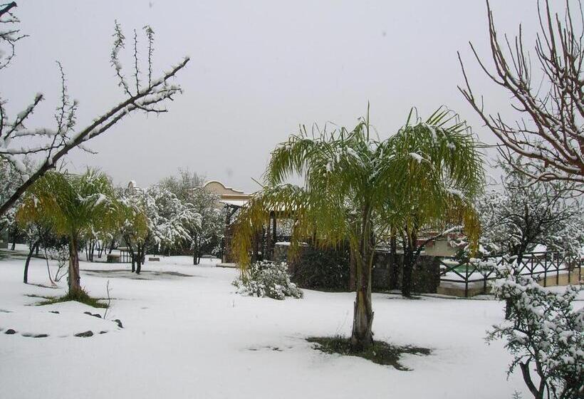 Общежитие Posada Los Antiguos Adults Only