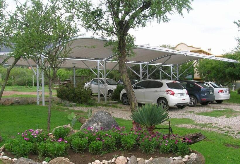 Общежитие Posada Los Antiguos Adults Only