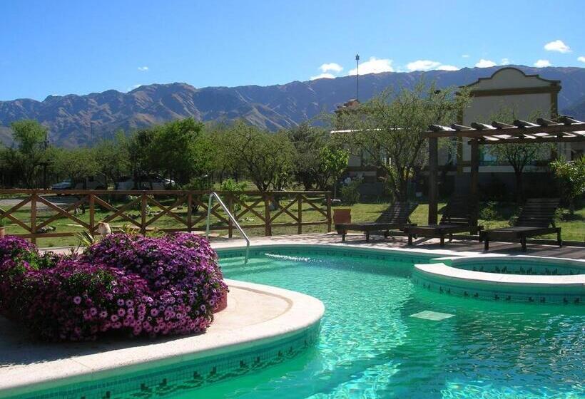 Общежитие Posada Los Antiguos Adults Only