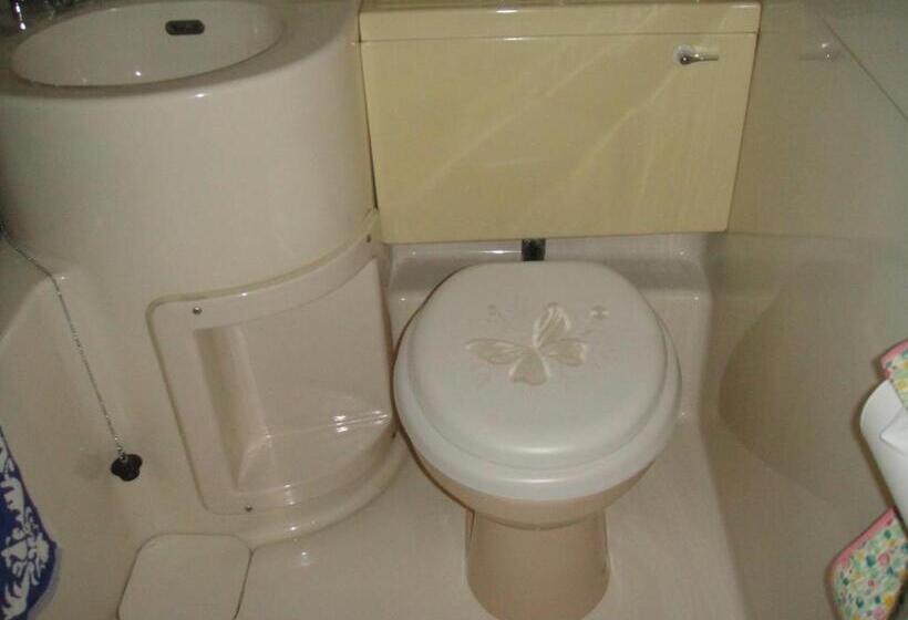 Общежитие Weisser Hof Happei