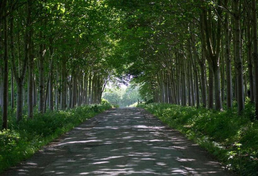 مبيت وإفطار Le Logis D'equilly