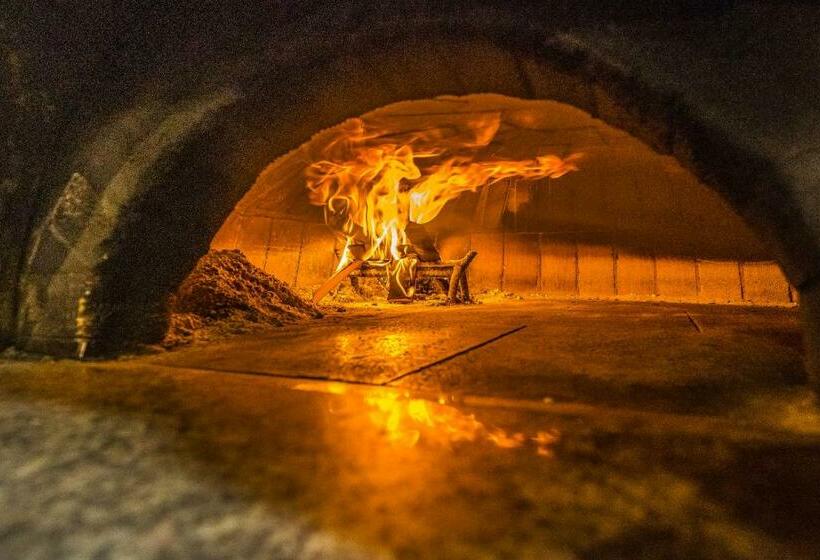 هتل Center Bohinjsko Jezero