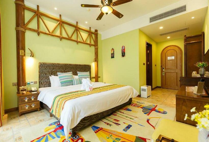 Отель Dinoman Club