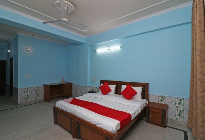 酒店 Oyo 38109 Braj Yatra Dham