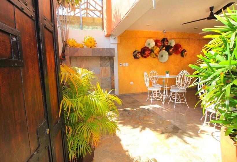 Papagayo Hotel Boutique