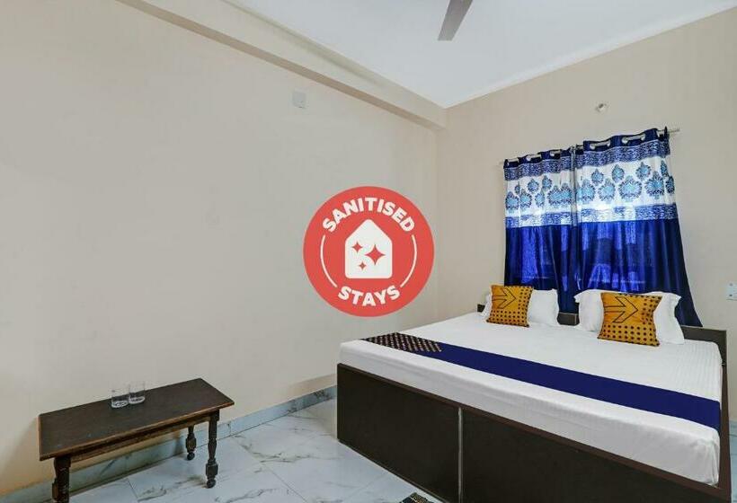 בית מלון כפרי Spot On 81677 Silicon City Stay