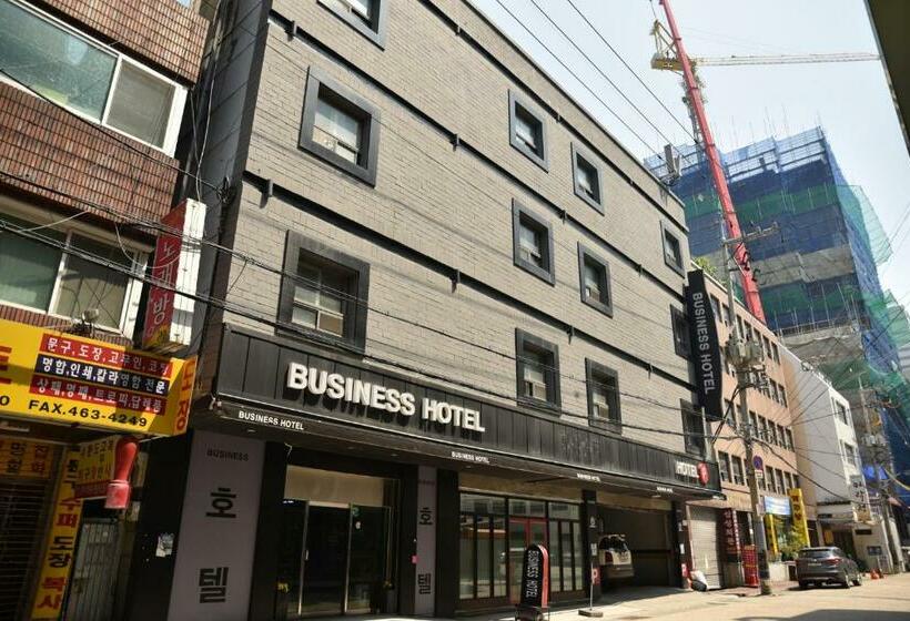 モーテル Business Hotel Busan Station