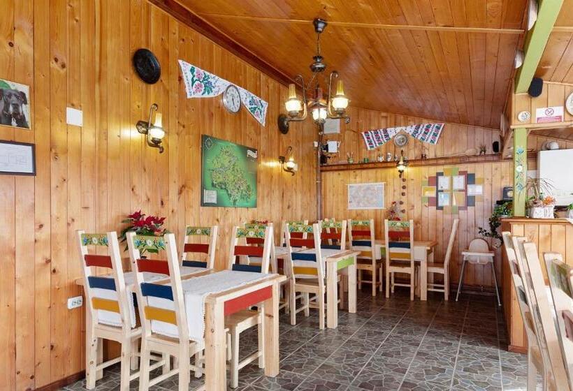 펜션 Casa Rasnoveana