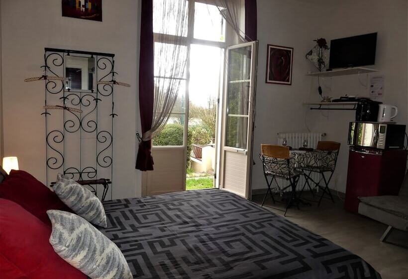 ペンション Chambres D'hotes Du Haut Anjou