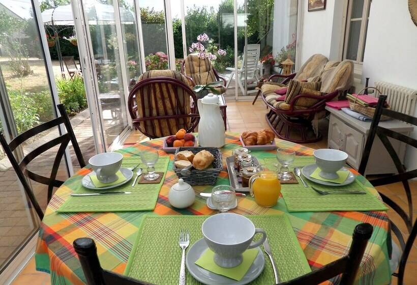 ペンション Chambres D'hotes Du Haut Anjou