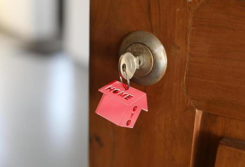 펜션 Elegant 1 Room Stay In Baner