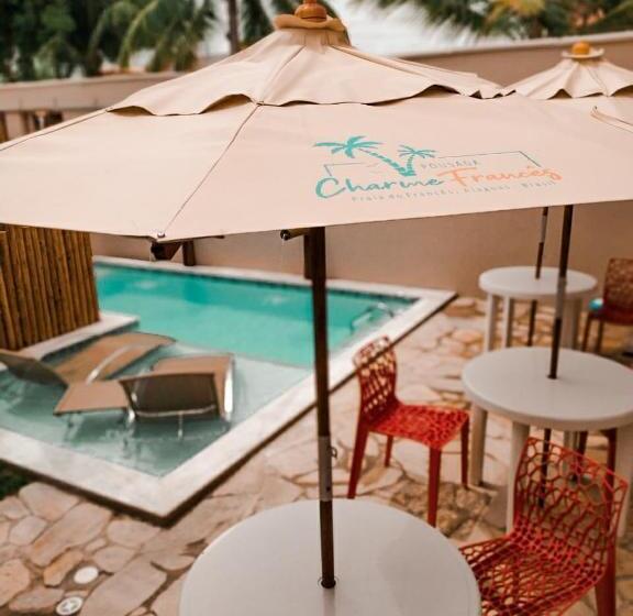 ペンション Pousada Charme Francês