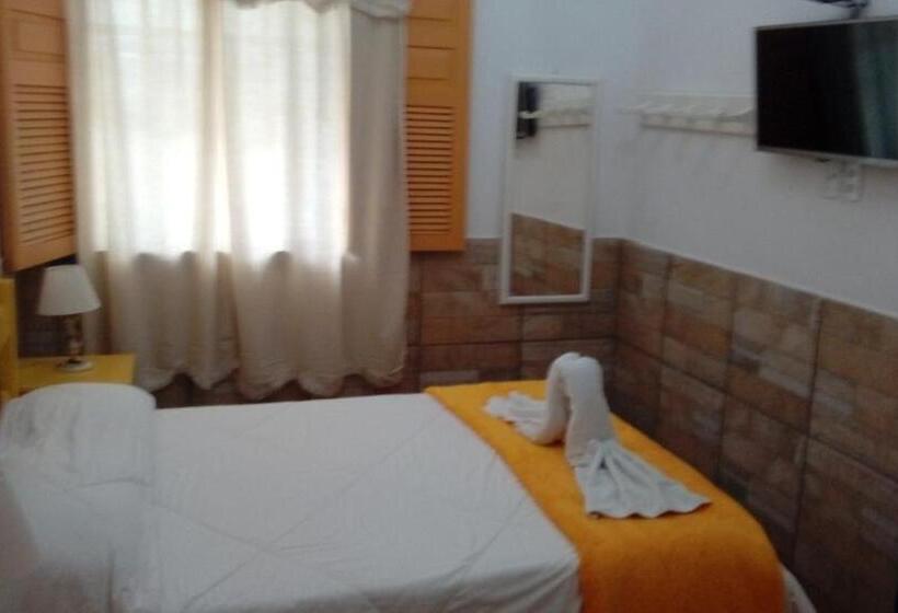 펜션 Pousada Venerando