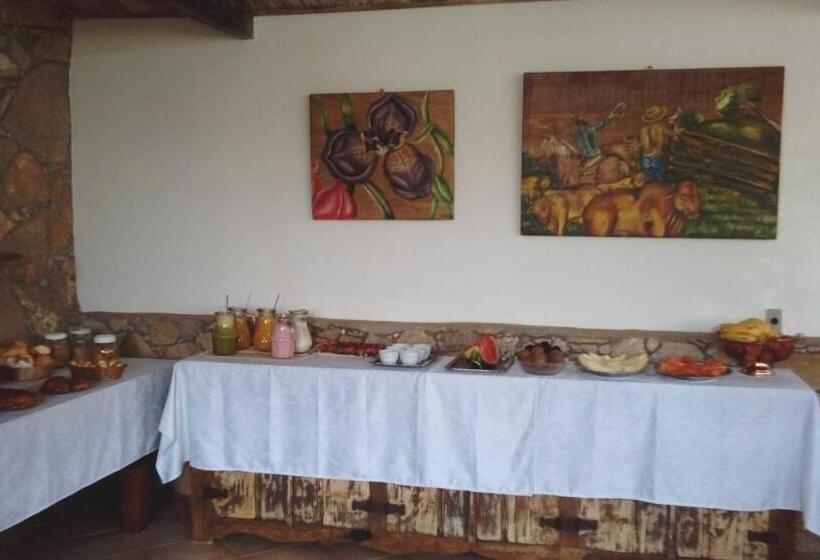 펜션 Pousada Venerando