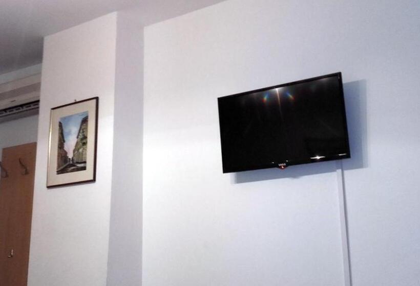 פנסיון Rooms Aračić