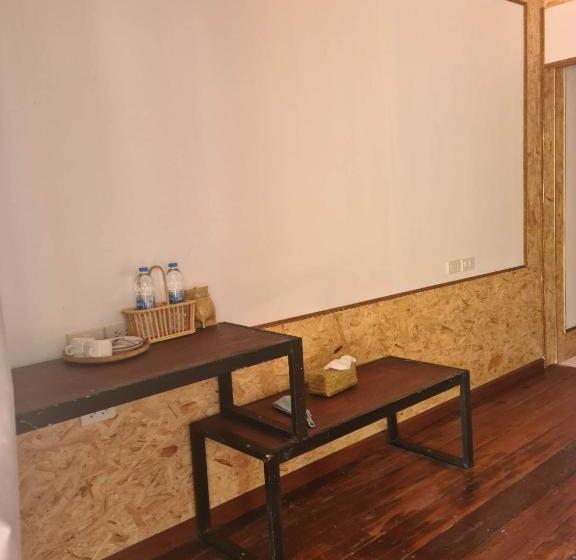 Пансион Sunrise House