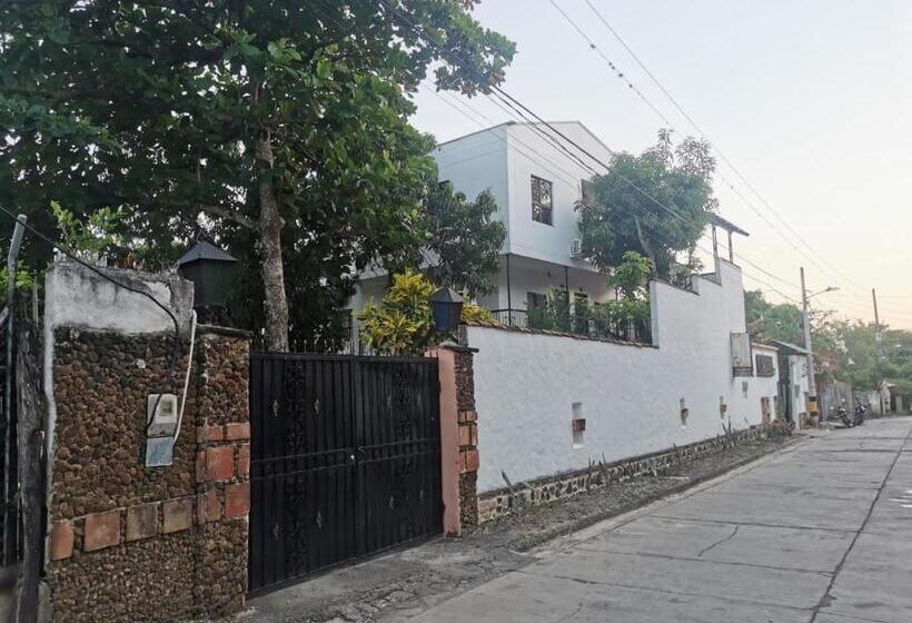 אתר נופש Hosteria El Castellano