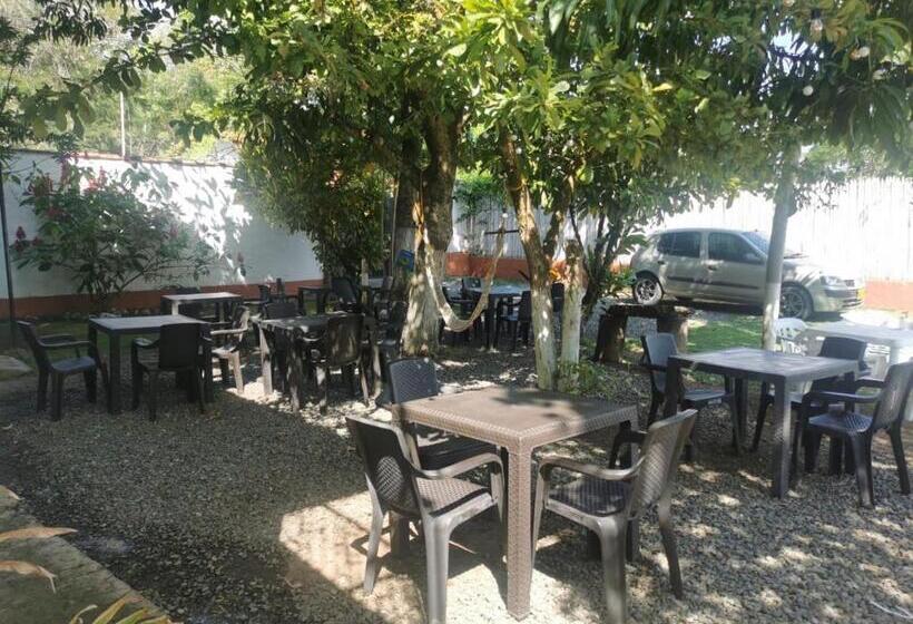 אתר נופש Hosteria El Castellano