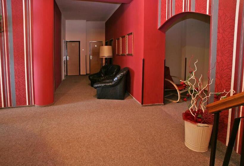 Отель Zlaty Jelen