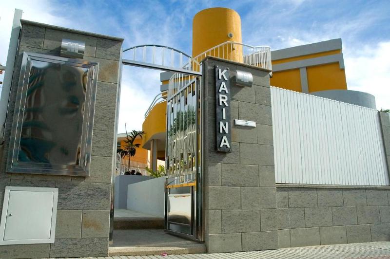 Apartamentos Karina