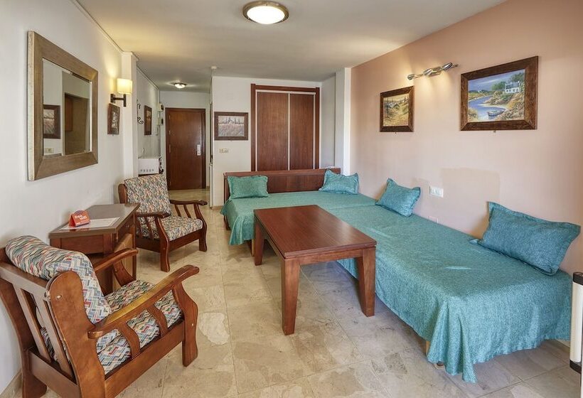 Apartamentos La Jabega
