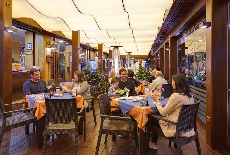 Apartamentos La Jabega