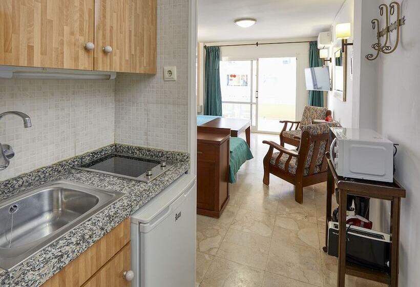 Apartamentos La Jabega